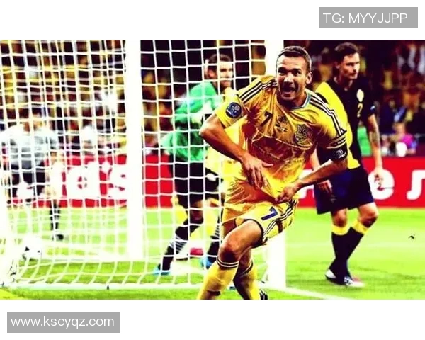 贱贱的足球明星在绿茵场上的逆袭人生与爱情传奇